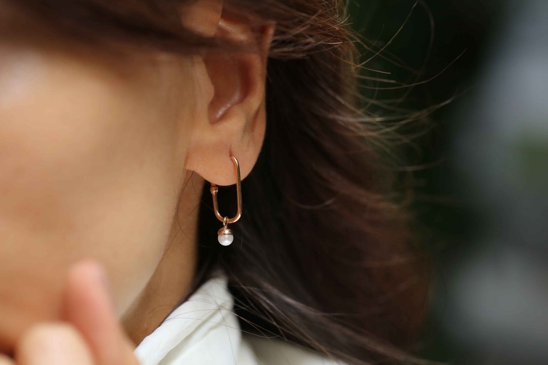 Pearl Line  Earring