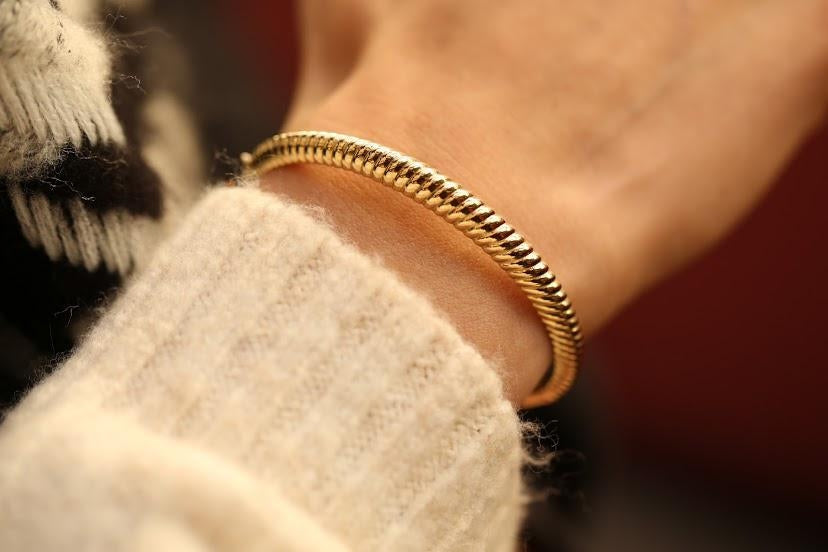 Mon Cher Bangle  Bracelet