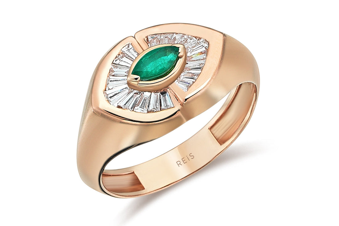 Lecco Emerald Diamond Ring