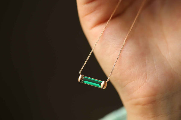 Emerald Line  Necklace