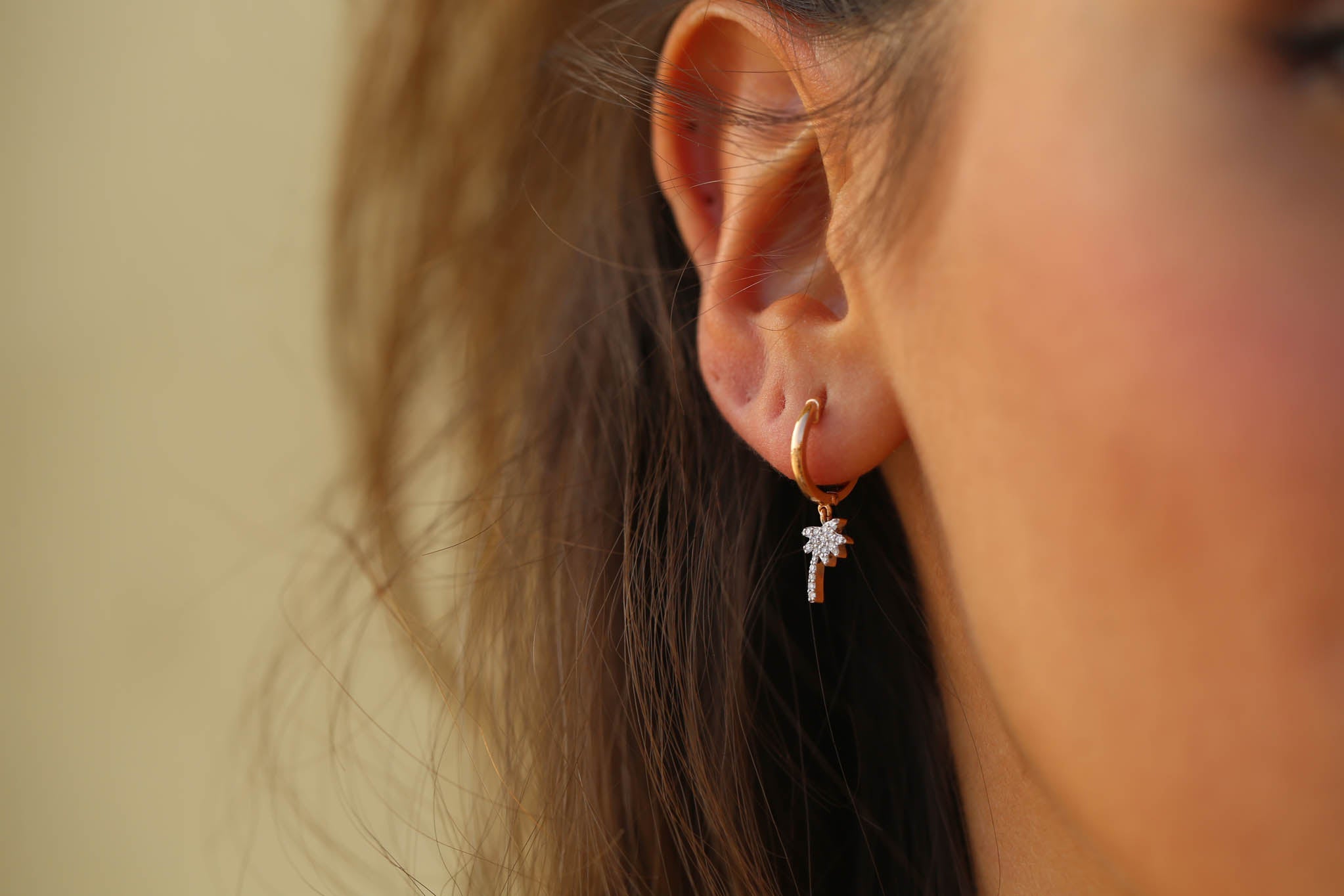 Prego Palm Diamond  Earring